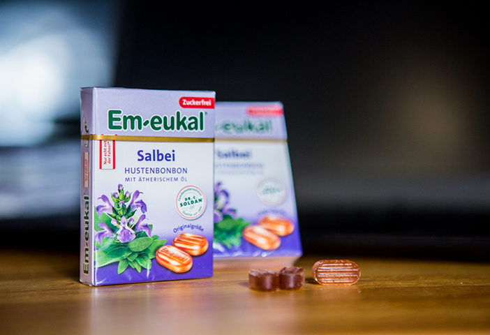 Falteinschlagverpackung mit Aufreißfaden