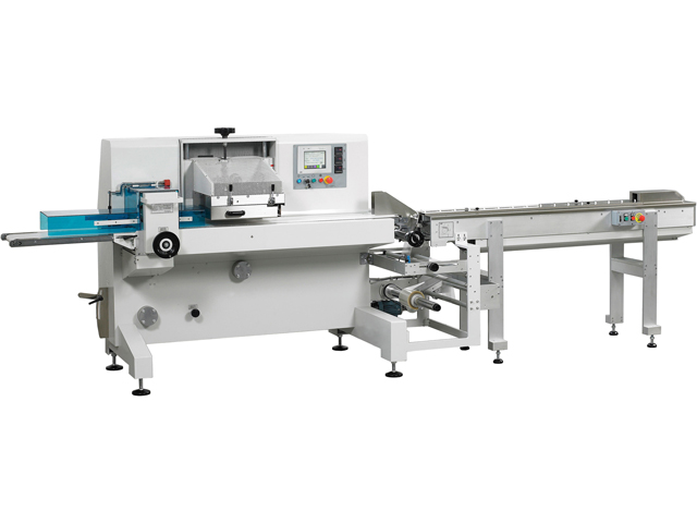 horizontal flow wrapping machine CO50BB